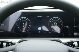 2025款奇瑞艾瑞泽8