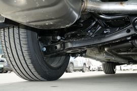 2025款奇瑞艾瑞泽8