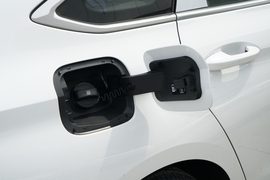 2025款奇瑞艾瑞泽8