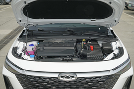 2025款奇瑞艾瑞泽8