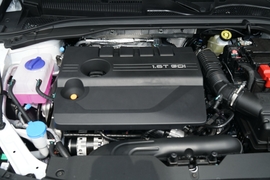 2025款奇瑞艾瑞泽8