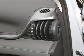 2025款比亚迪元PLUS