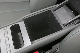 2025款比亚迪元PLUS