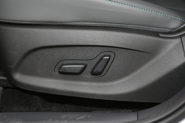 2025款比亚迪元PLUS