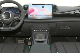 2025款比亚迪海豚