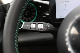 2025款比亚迪海豚