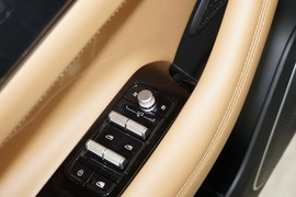 2025款吉利博越L