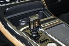 2025款吉利博越L