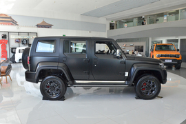 2024款北京越野BJ40