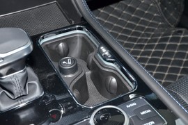 2024款北京越野BJ40