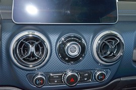 2024款北京越野BJ40