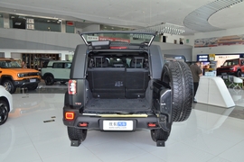2024款北京越野BJ40