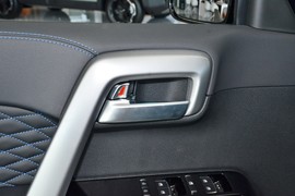 2024款北京越野BJ40