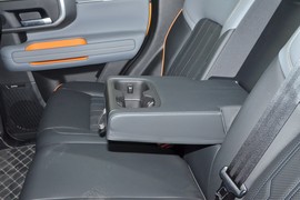 2024款北京越野BJ40