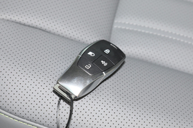 2024款北京越野BJ40