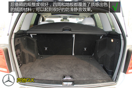 购车必看！奥迪Q5奔驰GLK实用性深度对比