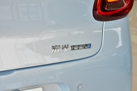 2025款五菱宏光MINIEV