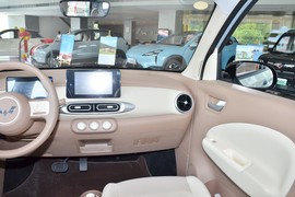 2025款五菱宏光MINIEV