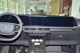 2024款林肯冒险家