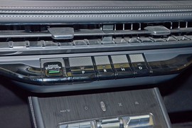 2024款林肯冒险家