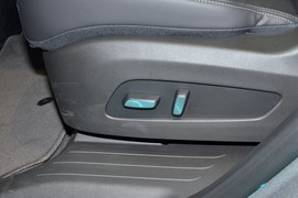 2025款凯迪拉克XT6