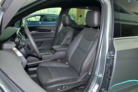 2025款凯迪拉克XT6