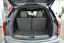 2025款凯迪拉克XT6