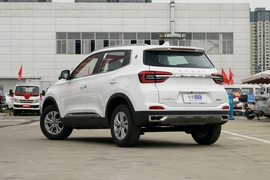 2025款奇瑞瑞虎5x