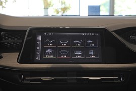 2025款奥迪Q6