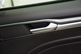 2013款福特蒙迪欧2.0L