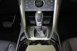 2013款福特蒙迪欧2.0L