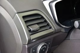 2013款福特蒙迪欧2.0L
