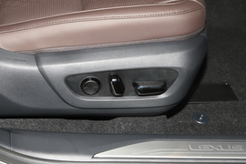 2025款雷克萨斯RX新能源