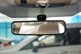 2013款福特福克斯三厢经典1.8L