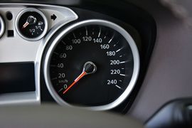 2013款福特福克斯三厢经典1.8L