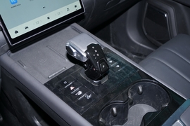 2025款奇瑞探索06