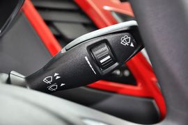 2013款福特嘉年华两厢1.5L自动运动型