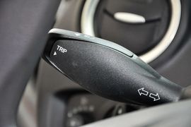 2013款福特嘉年华两厢1.5L自动运动型