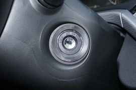 2025款奇瑞艾瑞泽5