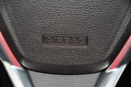 2013款福特嘉年华两厢1.5L自动运动型