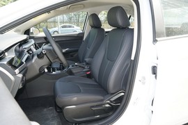 2025款奇瑞艾瑞泽5