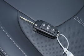 2025款奇瑞艾瑞泽5