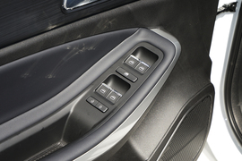 2025款奇瑞艾瑞泽5