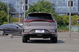 2025款比亚迪唐新能源