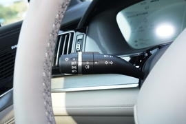 2025款比亚迪唐新能源