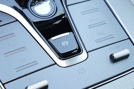 2025款比亚迪唐新能源