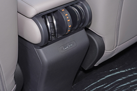 2025款比亚迪元PLUS