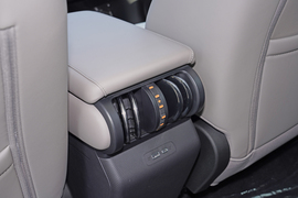 2025款比亚迪元PLUS