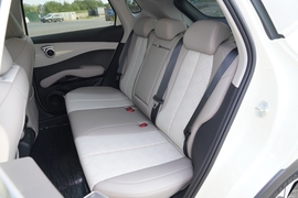 2025款比亚迪元PLUS