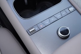 2025款比亚迪元PLUS